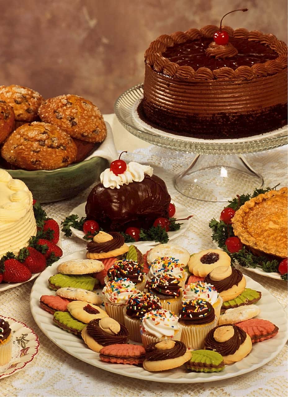 dessert-table-522428_1280